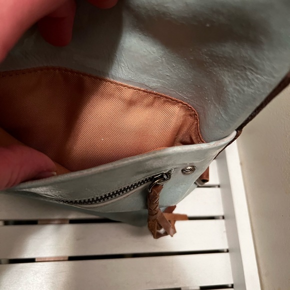 The Sak Leather Shoulder Bag - Picture 10 of 16